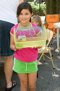 C:\Documents and Settings\HP_Owner\Desktop\Mandy's Stuff\Neighbors Project\Block Party\York pics\even caged birds can sing at block parties[1].jpg