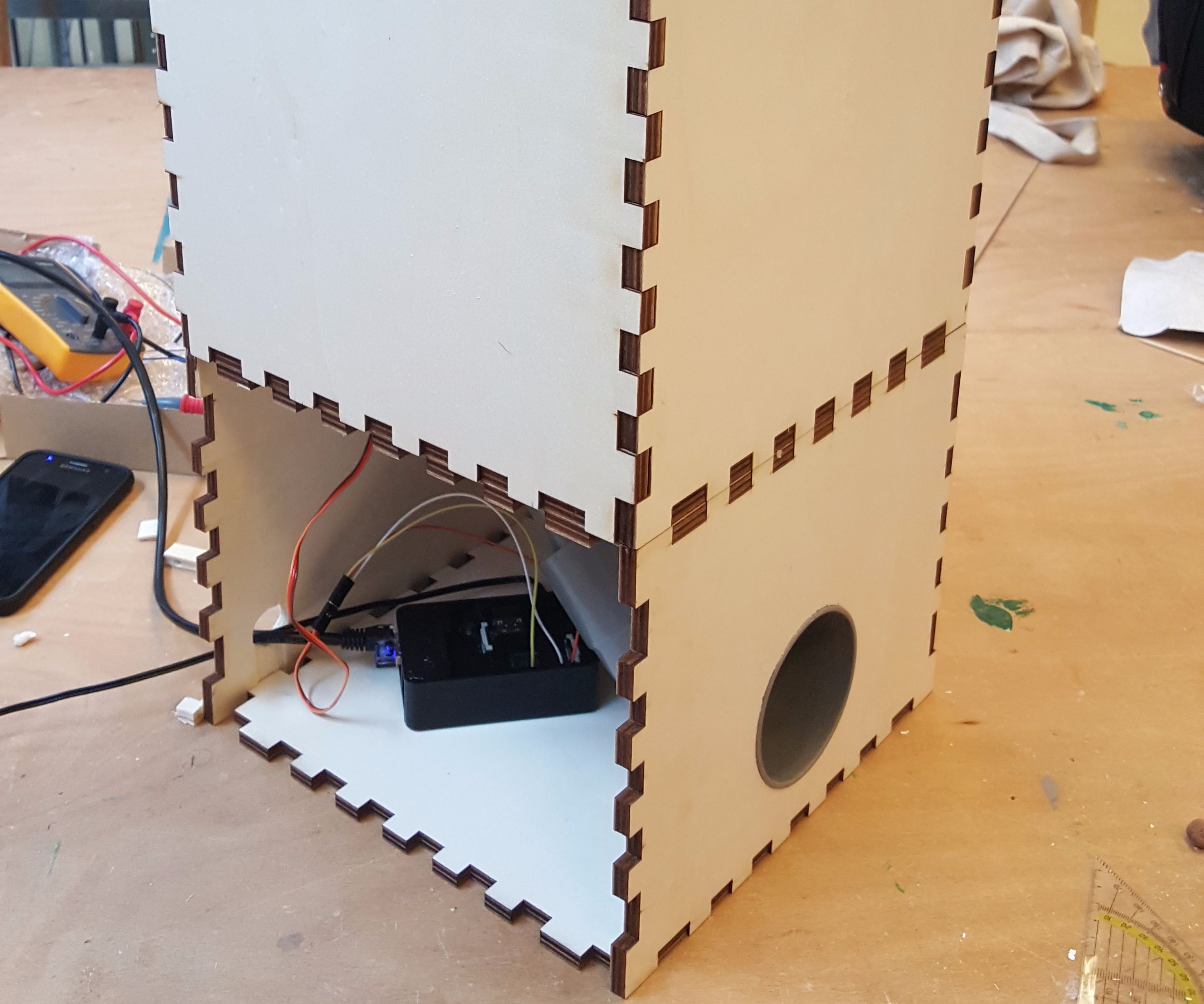 Automatische Hondenvoer Dispenser