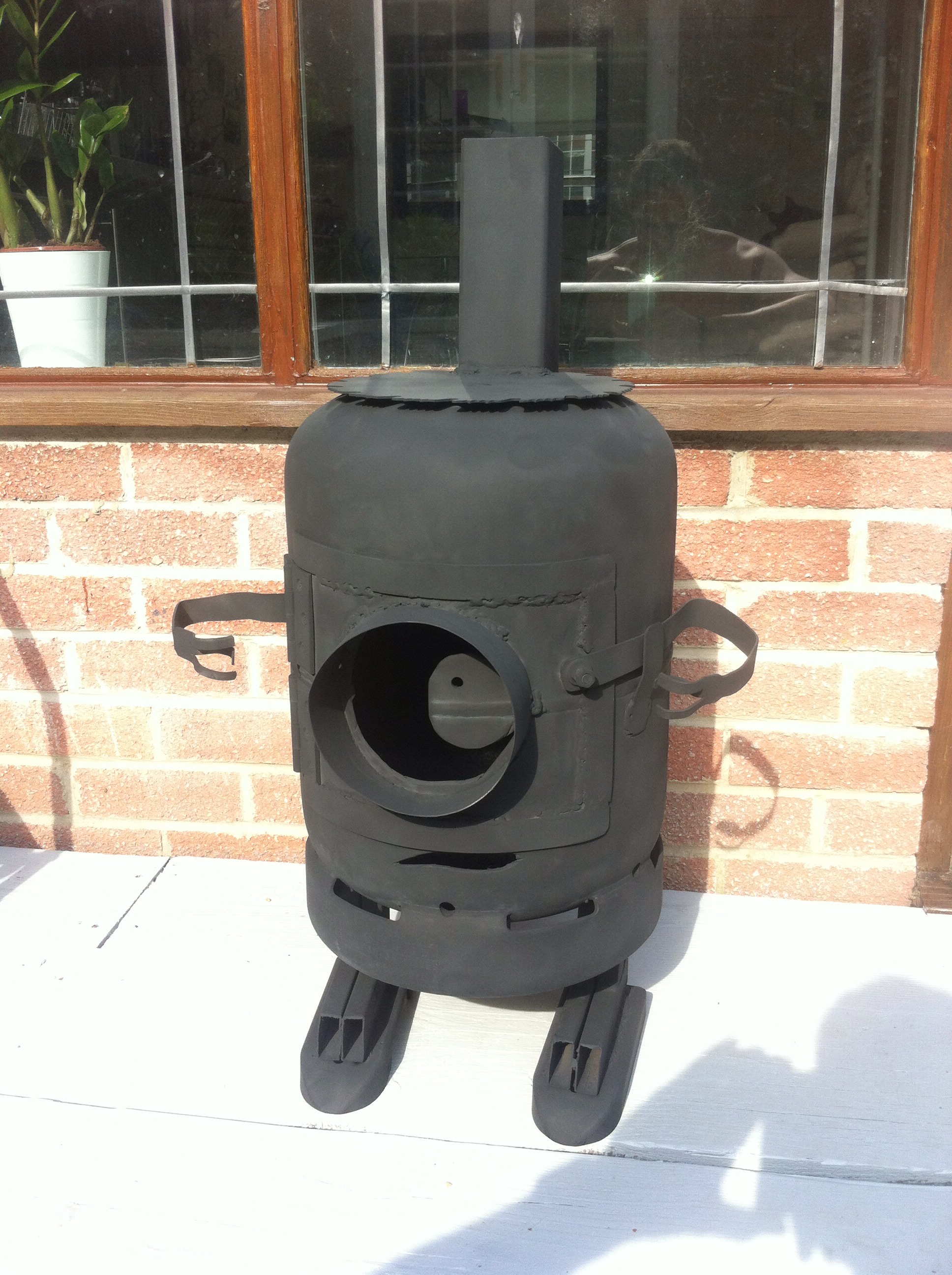 Minion Log Burner