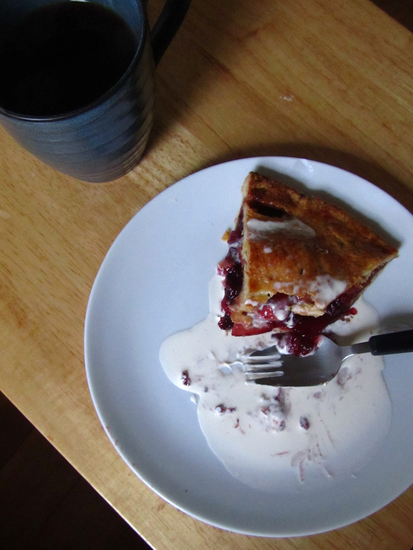 Blackberry Rosemary Apple Pie