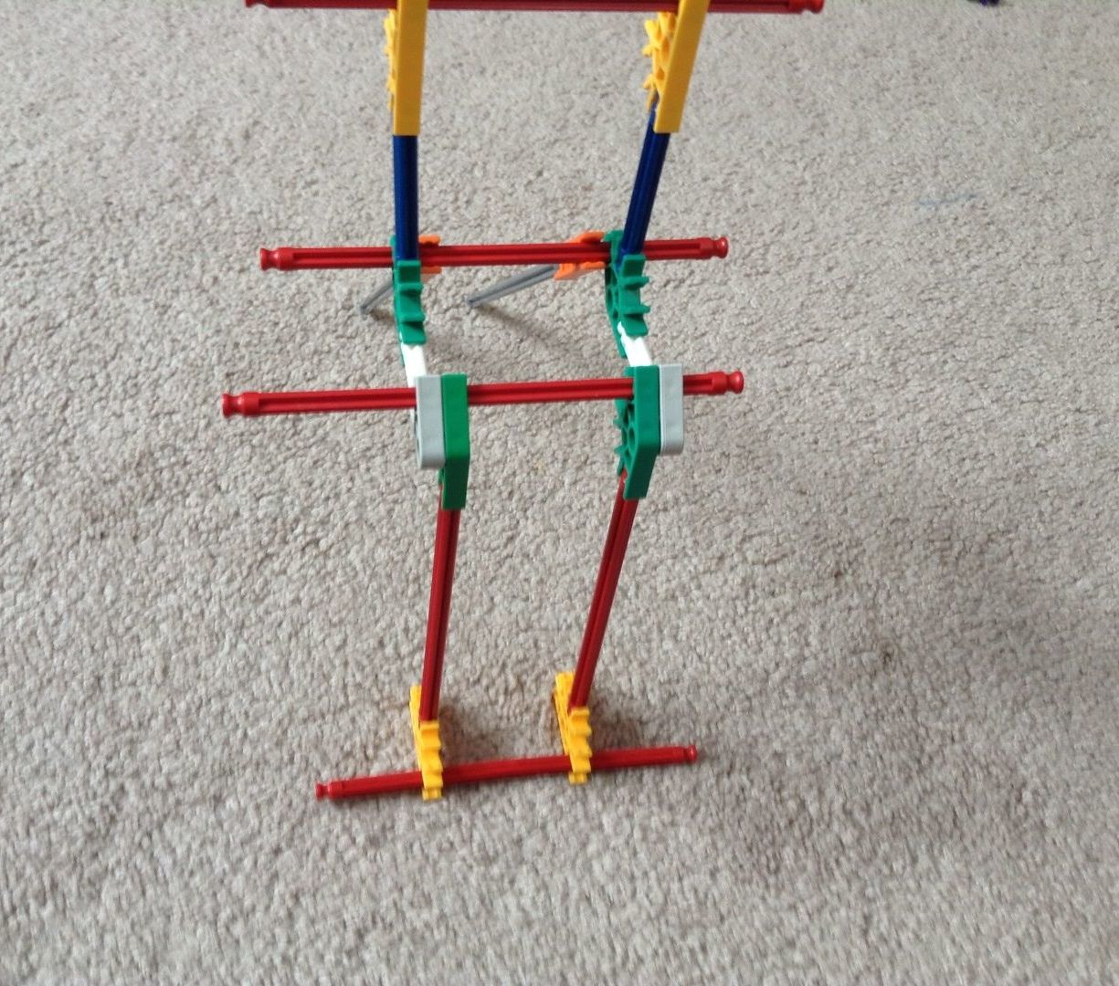 KNEX IPhone/IPod/IPad Stand