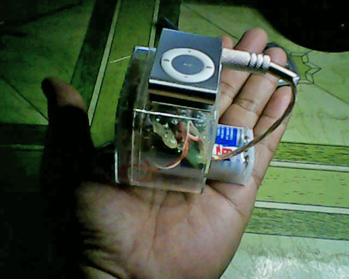how to make mp3 speaker box from cheap radio fm