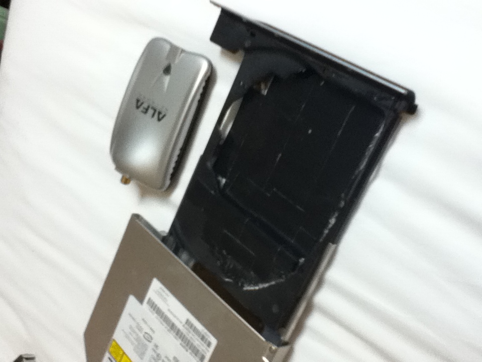 Laptop usb-drive storage