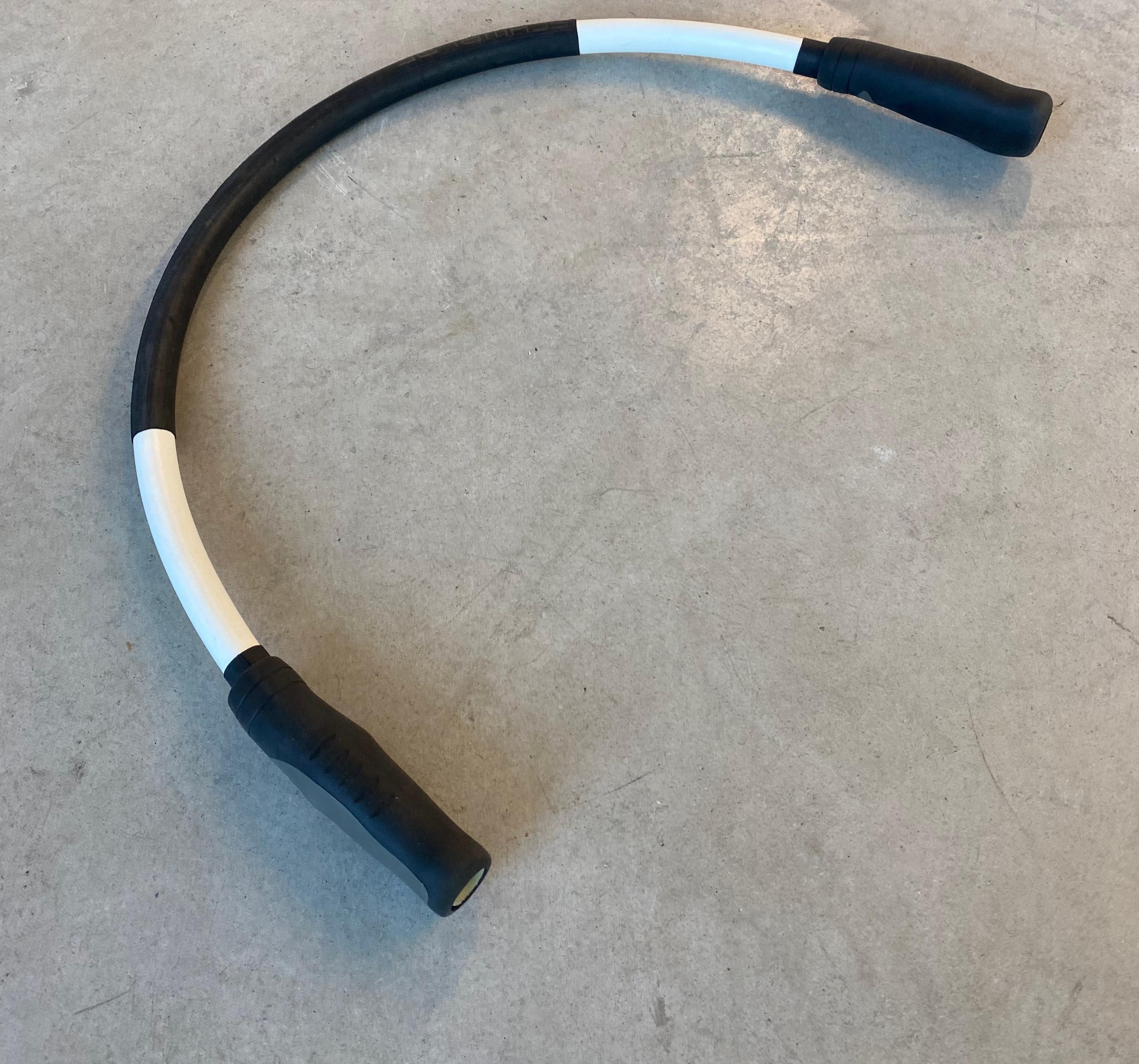 D4E1 Juggle Tube