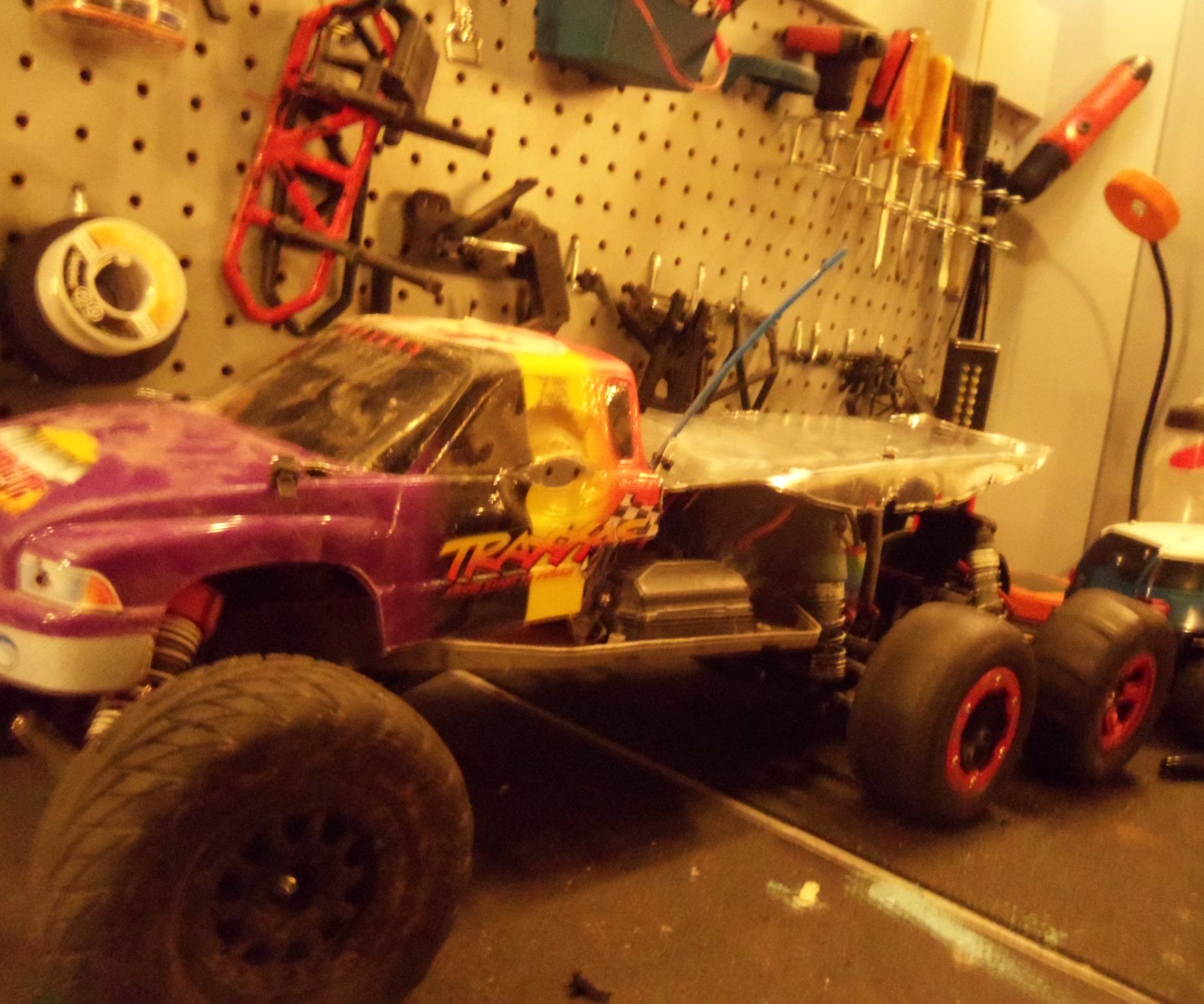 TRAXXAS 6X6