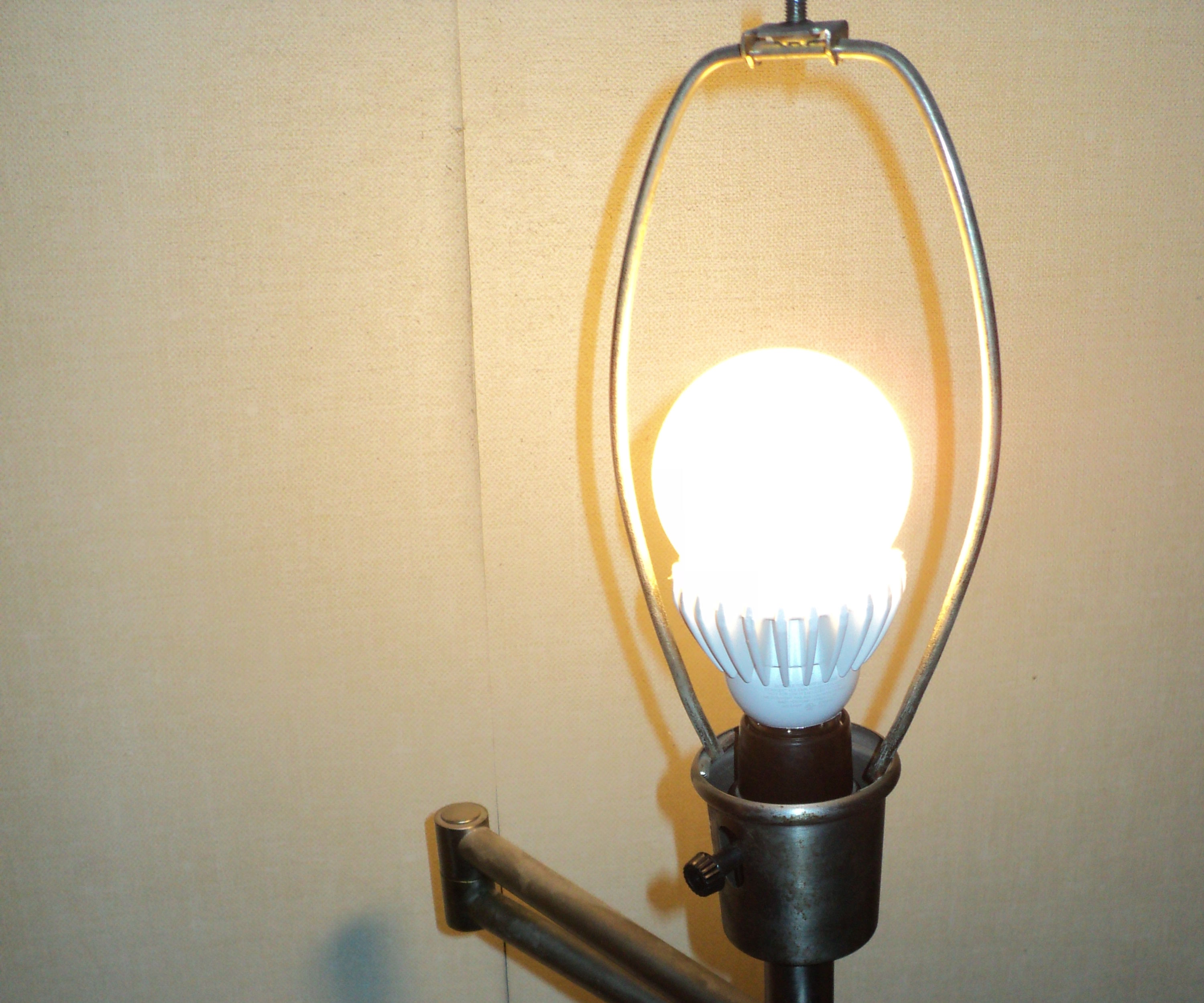 Replace IKEA lamp switch