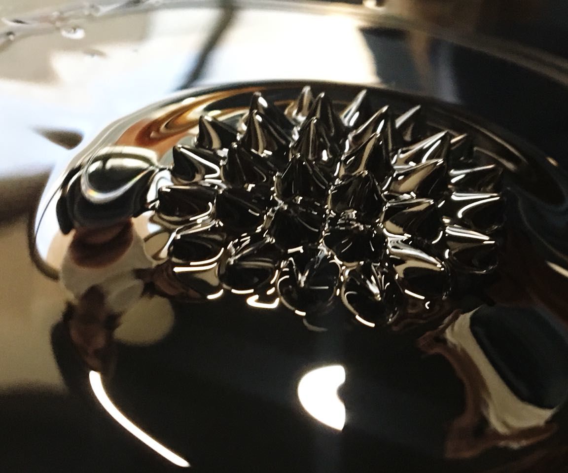FERRO SPIKES