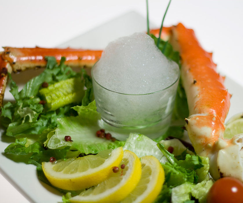 Molecular Gastronomy - Garlic Foam