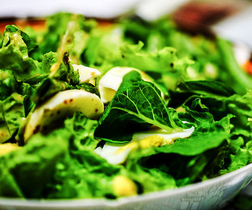 Use weeds as a free, tasty and healthy salad