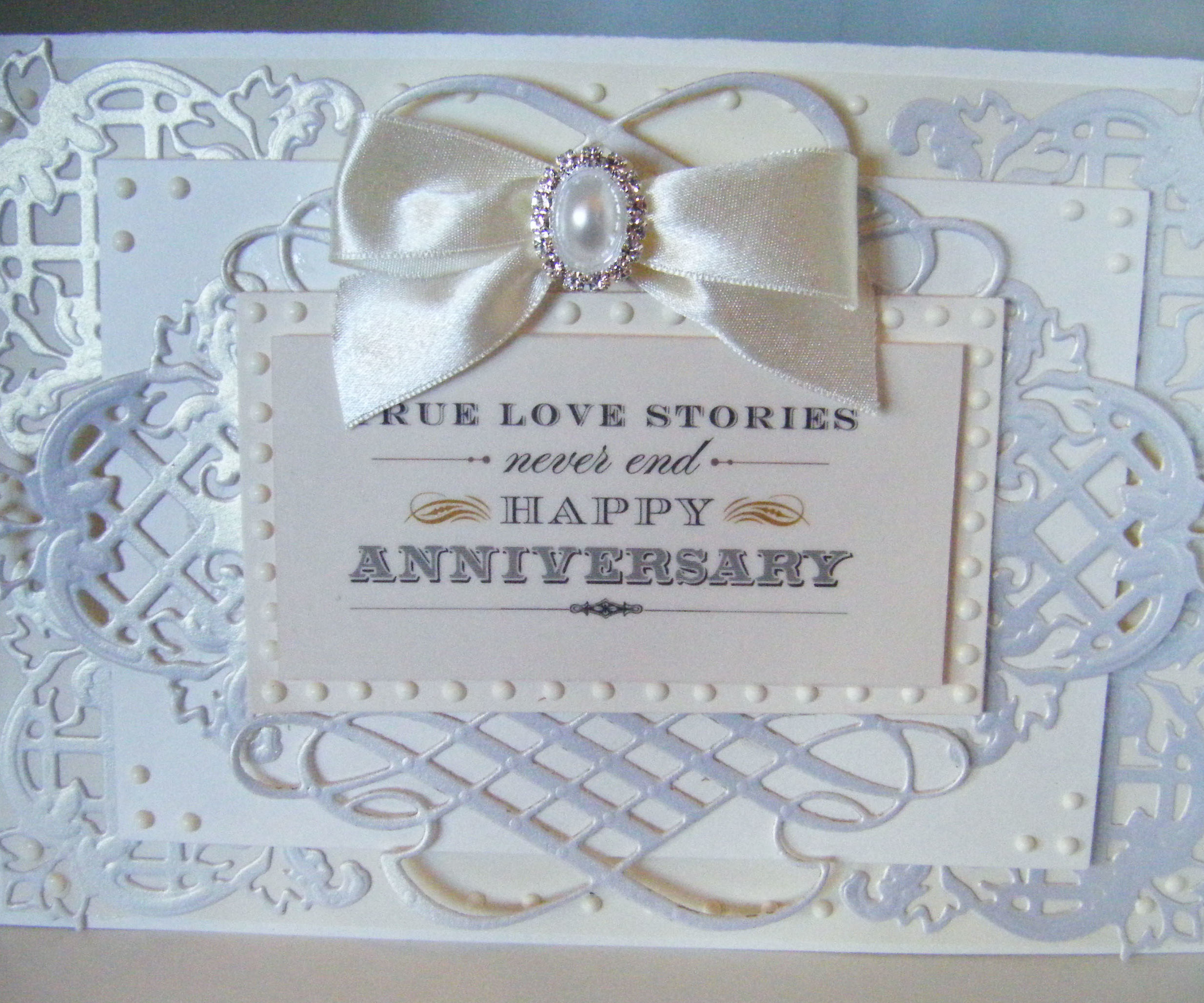 How to Make a Tone on Tone Fretwork Anniversary Ivory Card 