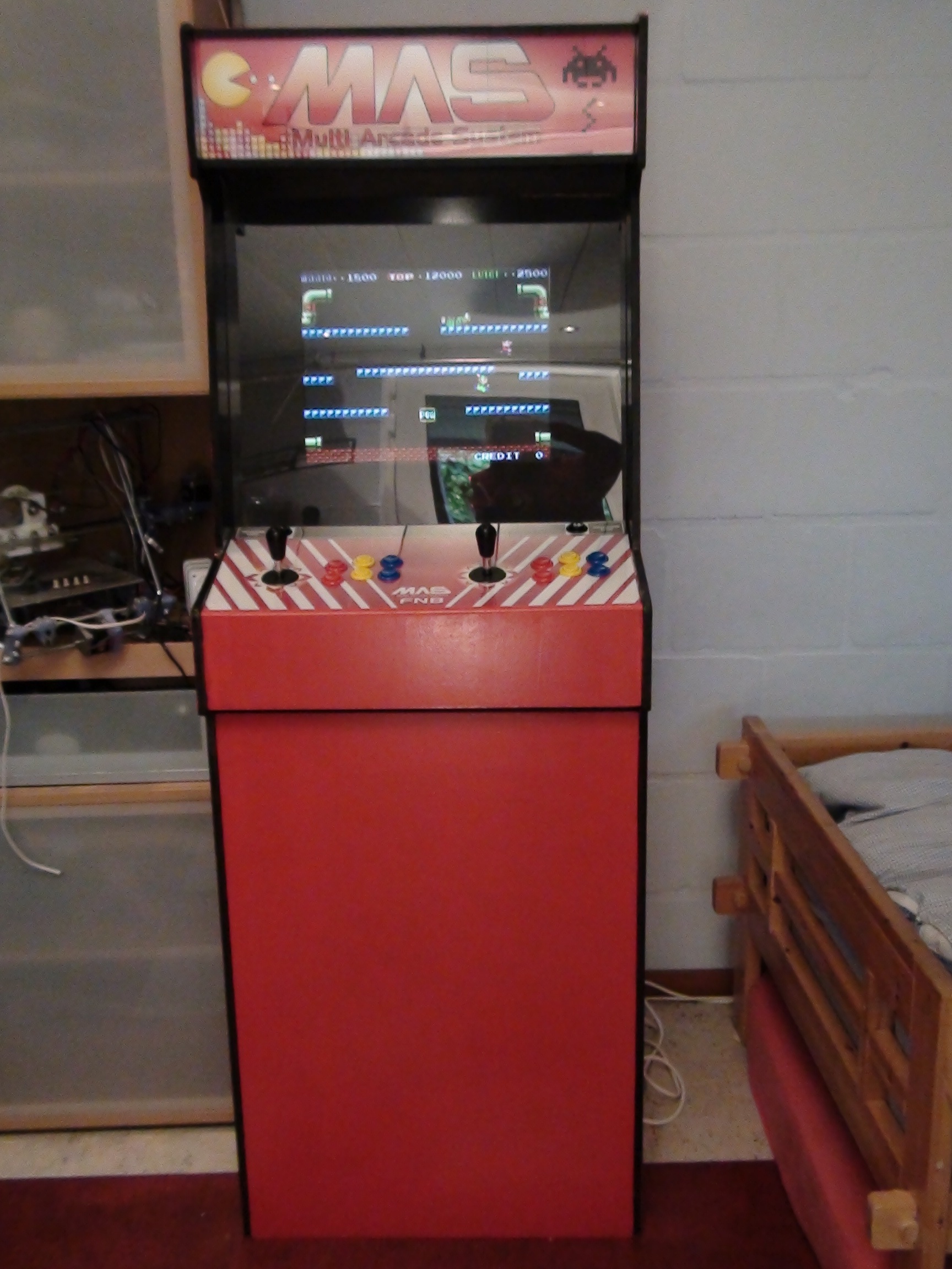 Build an Arcade Cabinet for 200euro ($250)