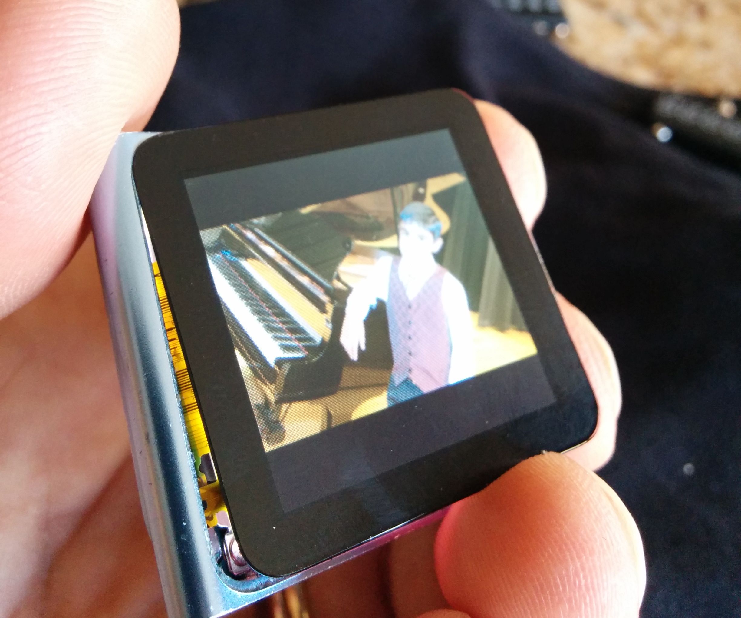 Ipod nano 6th gen headphone, power and volume assembly repair 