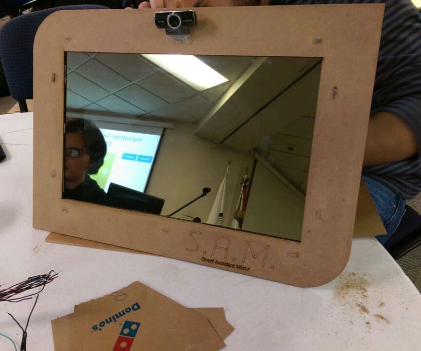S.A.M. (Smart Assistant Mirror)