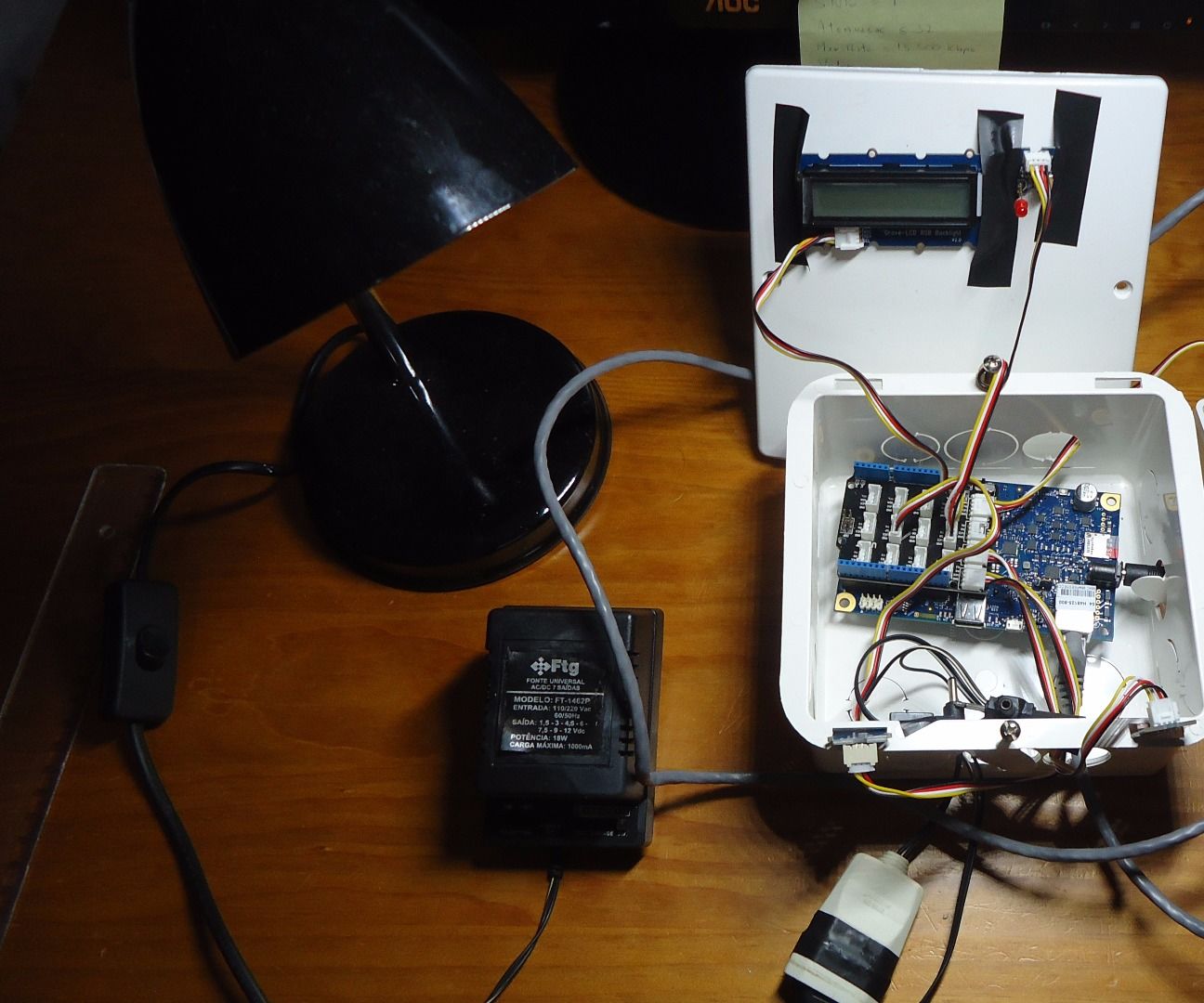 Flood detection in a smart streep lamp post