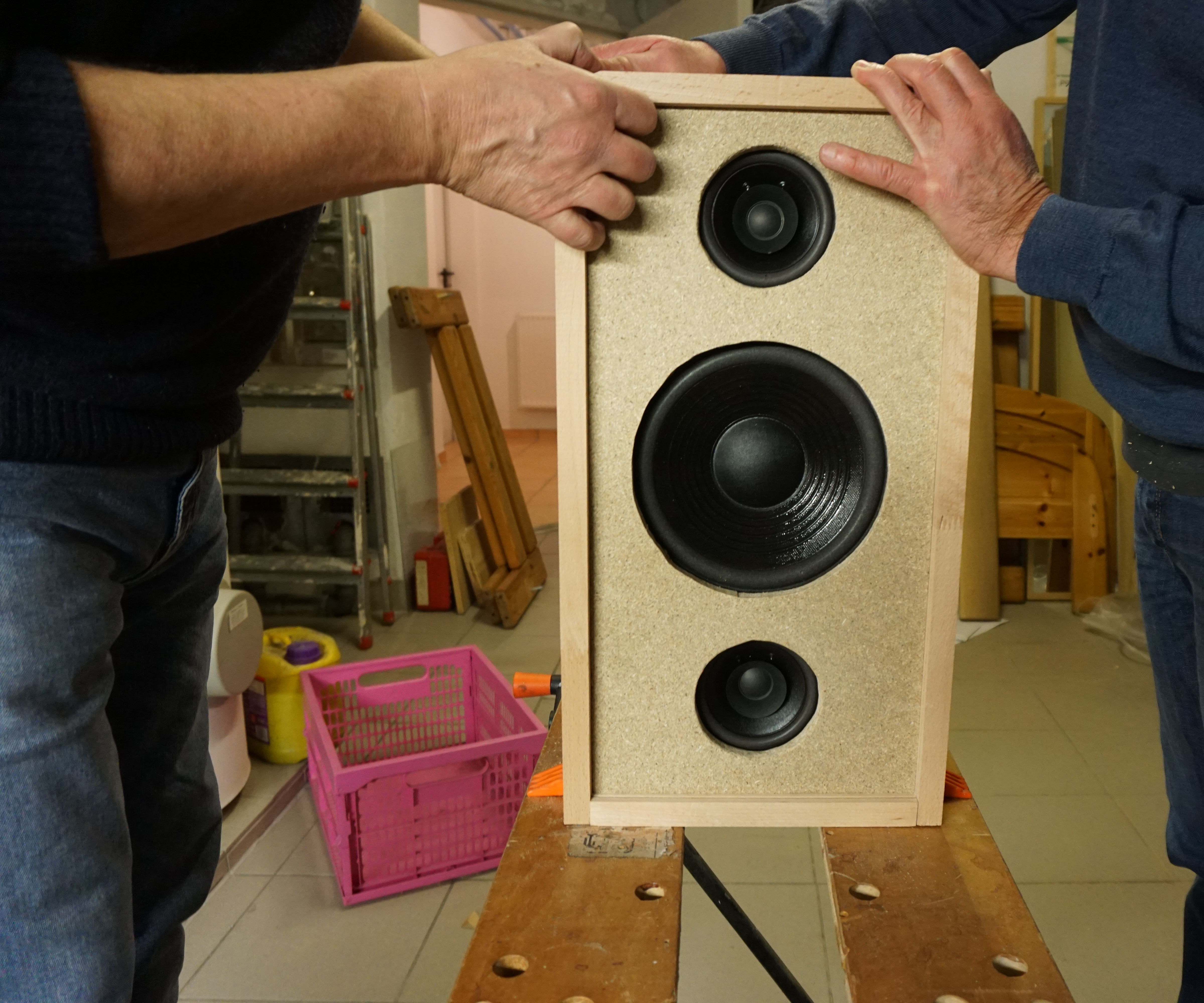 Diy Bluetooth Boombox/Speaker