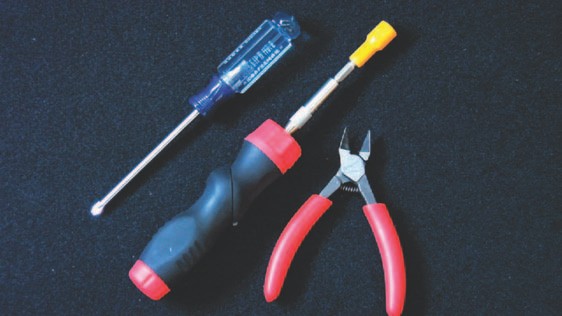 How to fix a plug and play Satellite Radio.