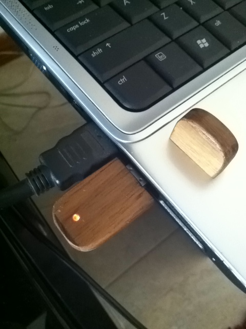DIY: Teak USB drive