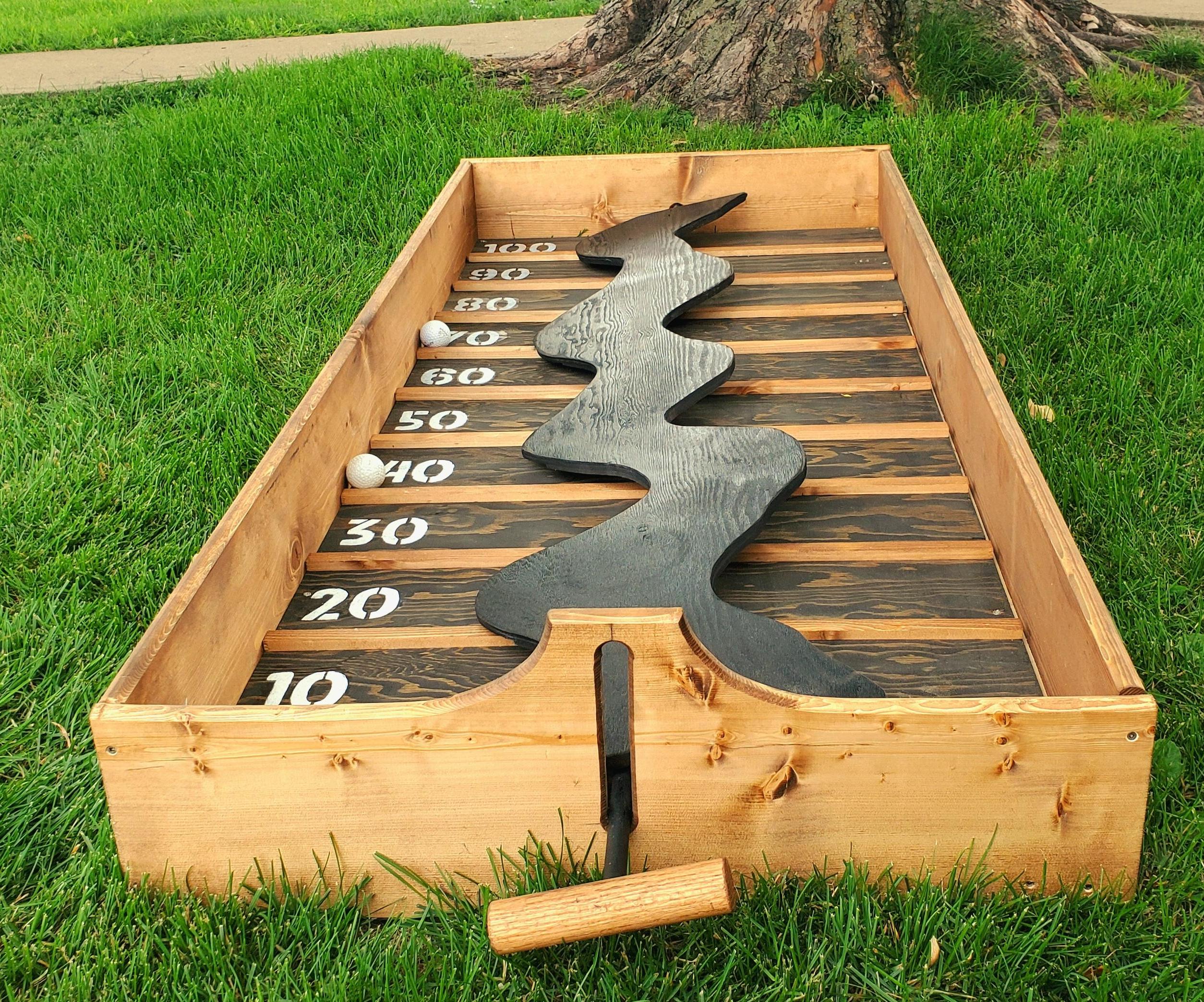 Backyard Zigzag Game