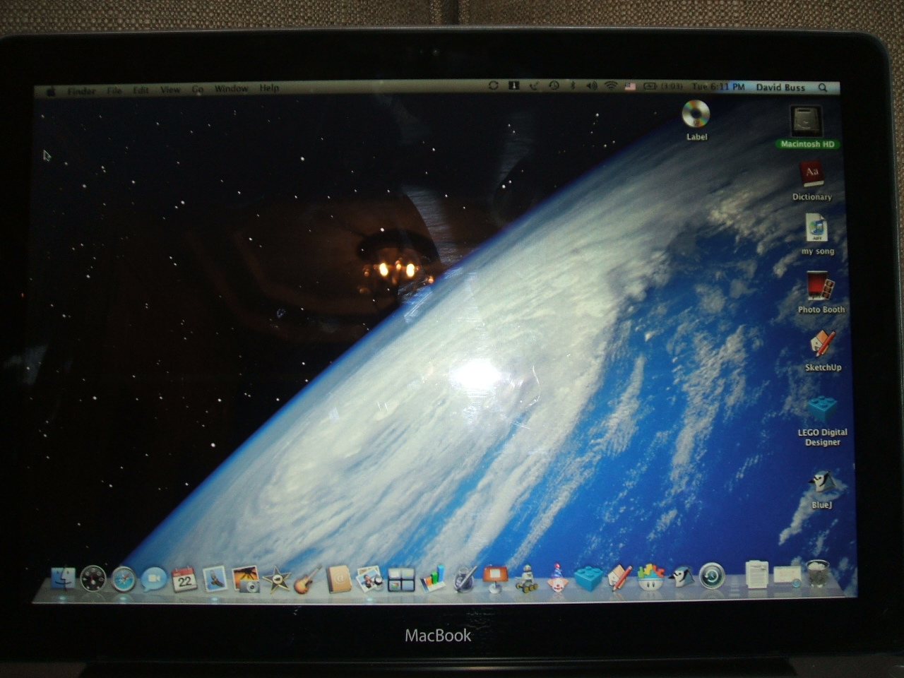 How to make a Mac talk to you