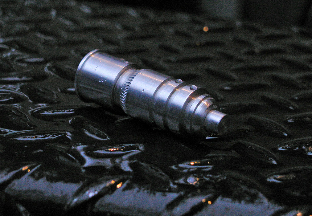 Your First Lathe Project: the M40 Grenade From "Aliens"