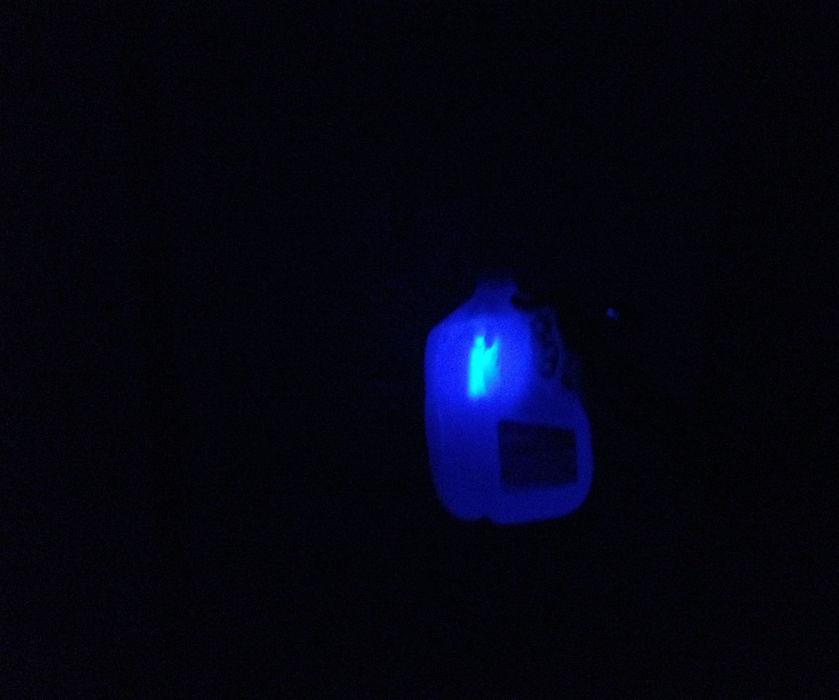 Emergency glow stick lamp