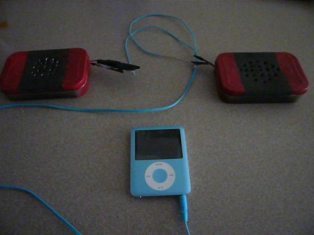 Altoid Sound System for iPod