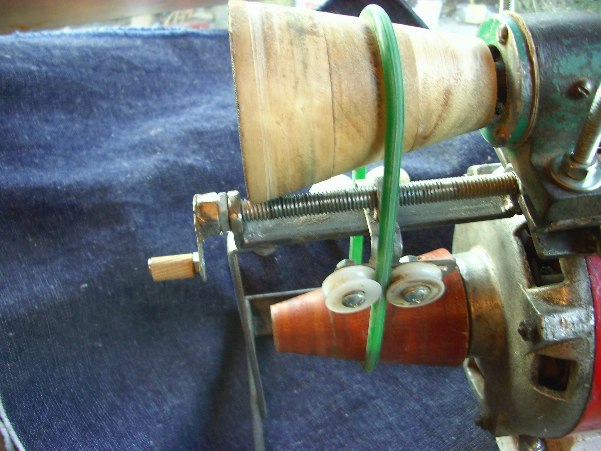 Mejoras a Mi KISS Lathe (my KISS Lathe Upgrades)