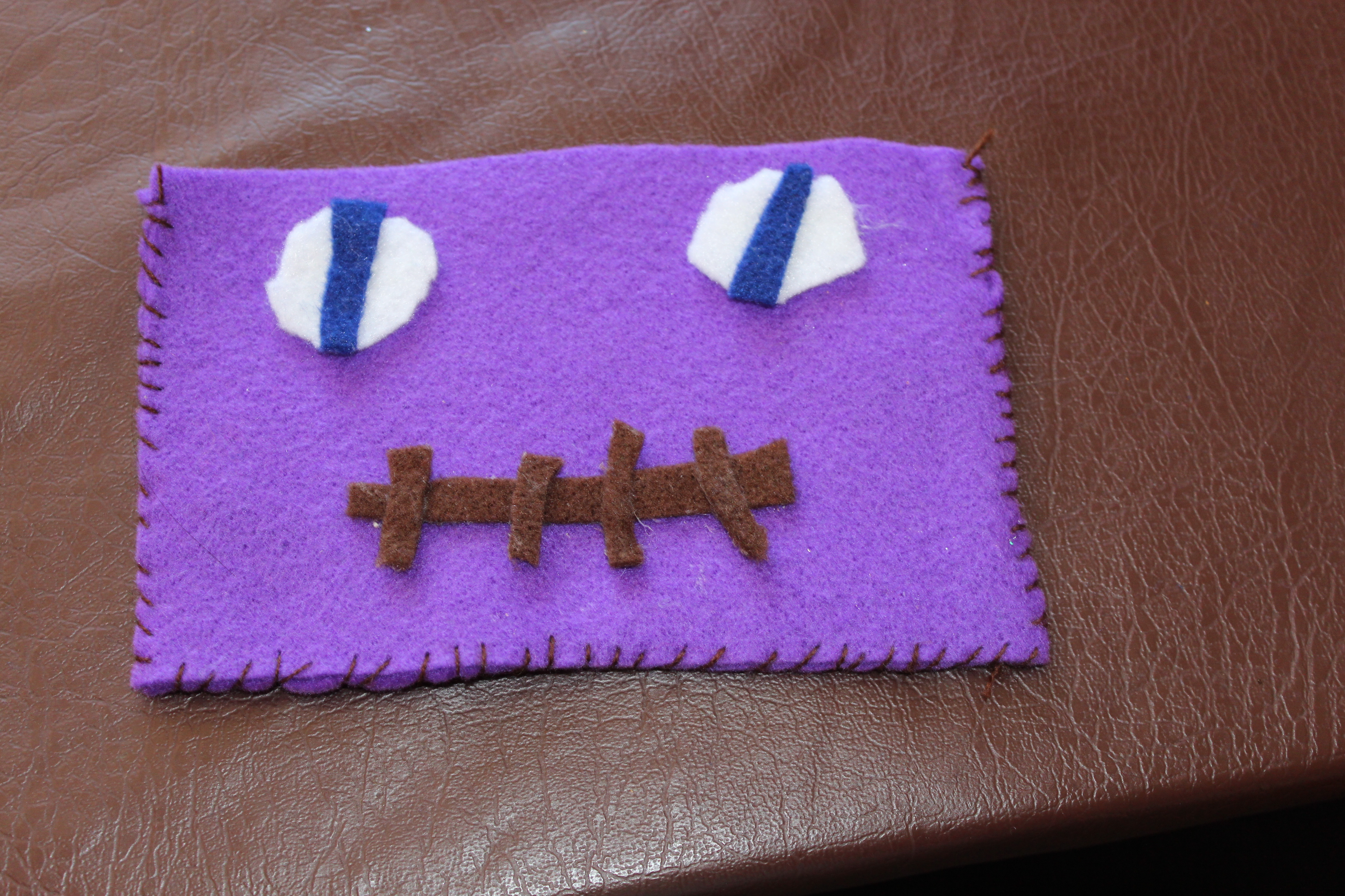 How to make a cool phone case!!