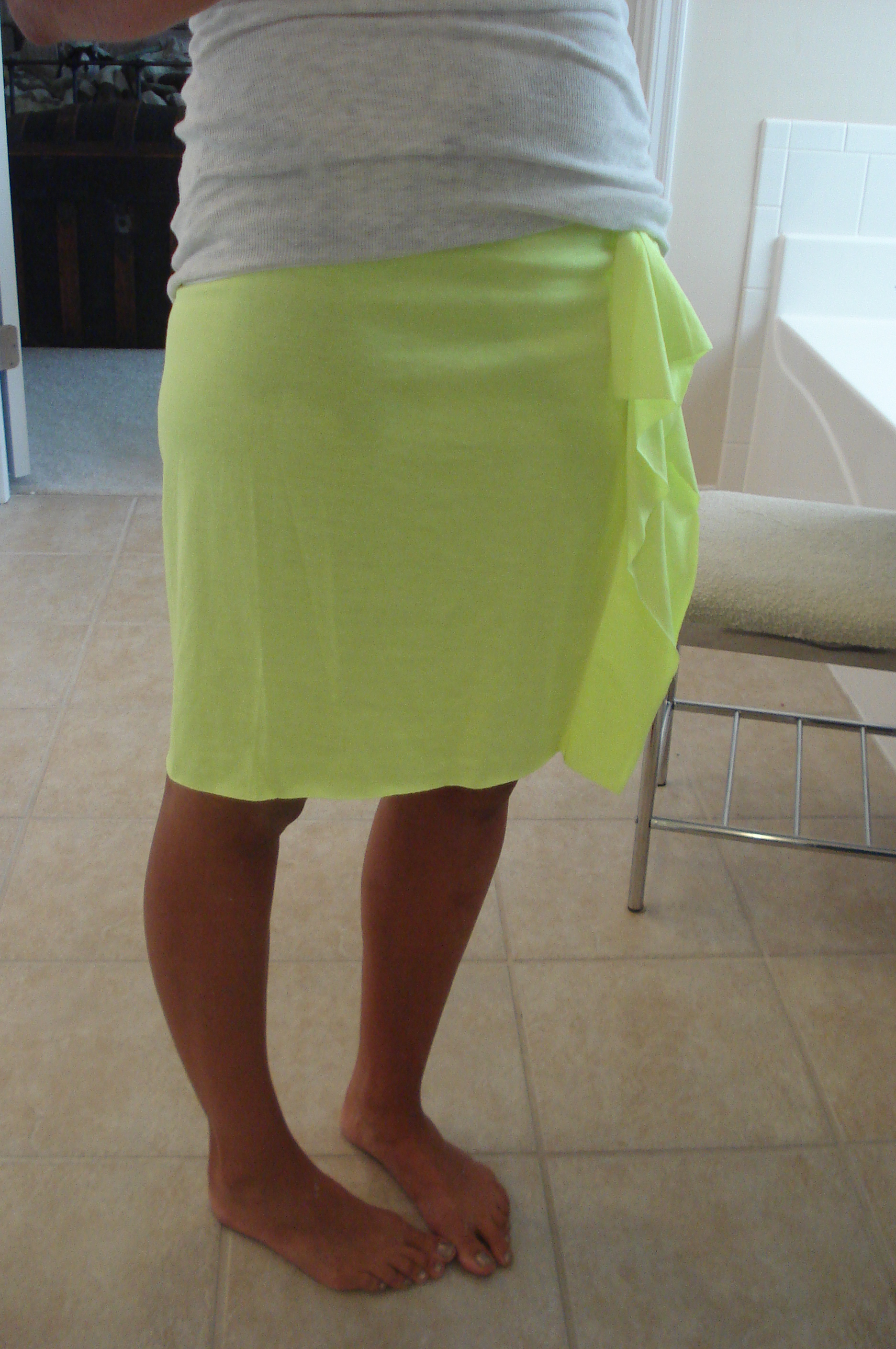 Simple T-shirt to Skirt