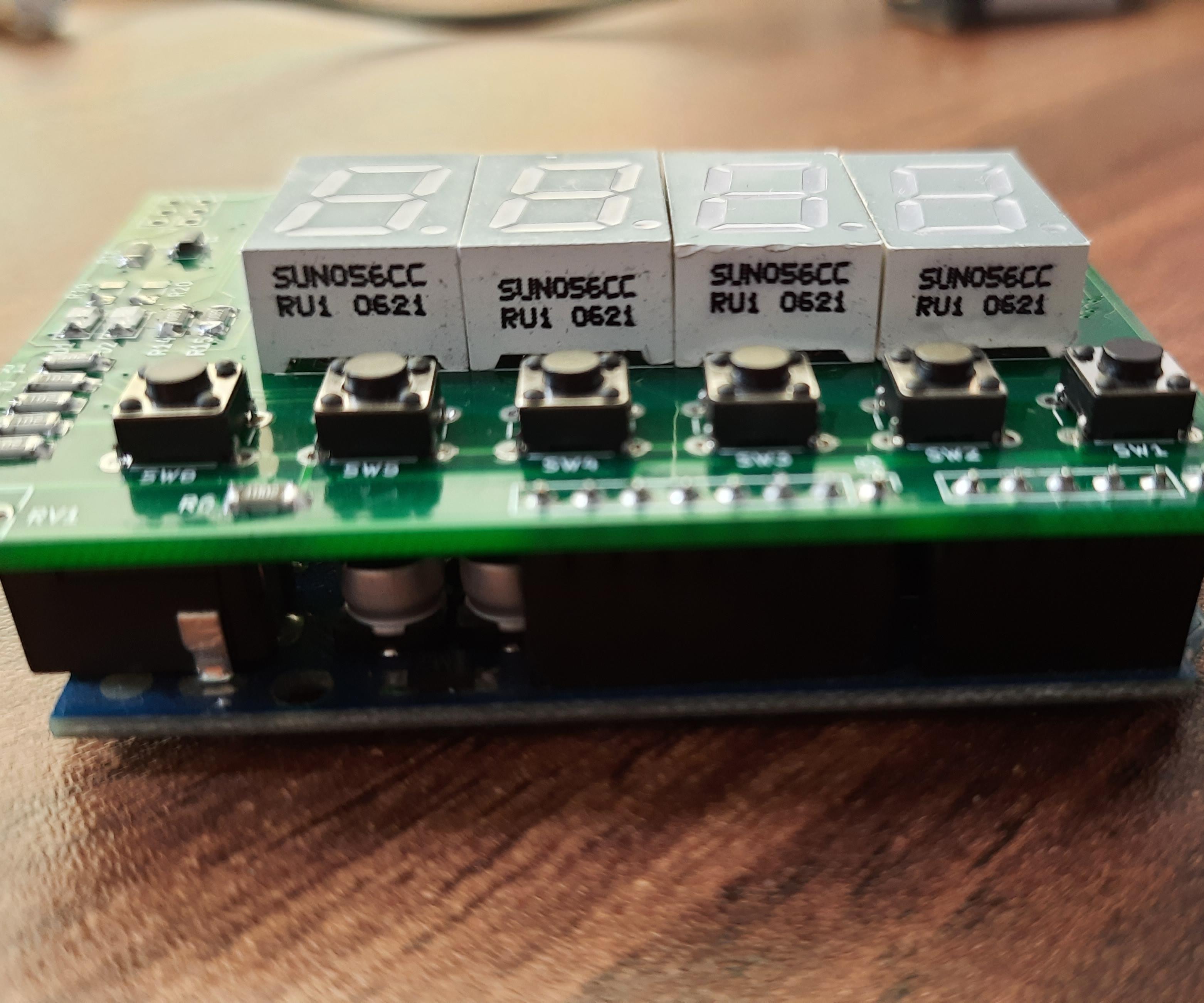 Arduino Shield : Seven Segment + LCD Shield Together