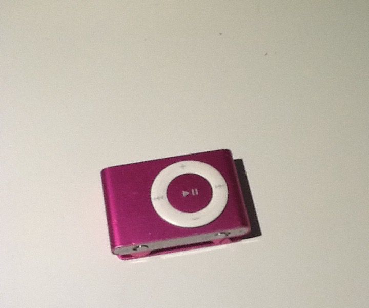 How to Take apart an IPod Shuffle 