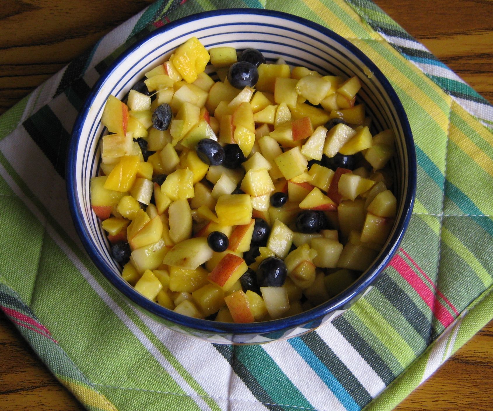Pakistani fruit Chaat (salad) with Chaat masala ( recipe included)