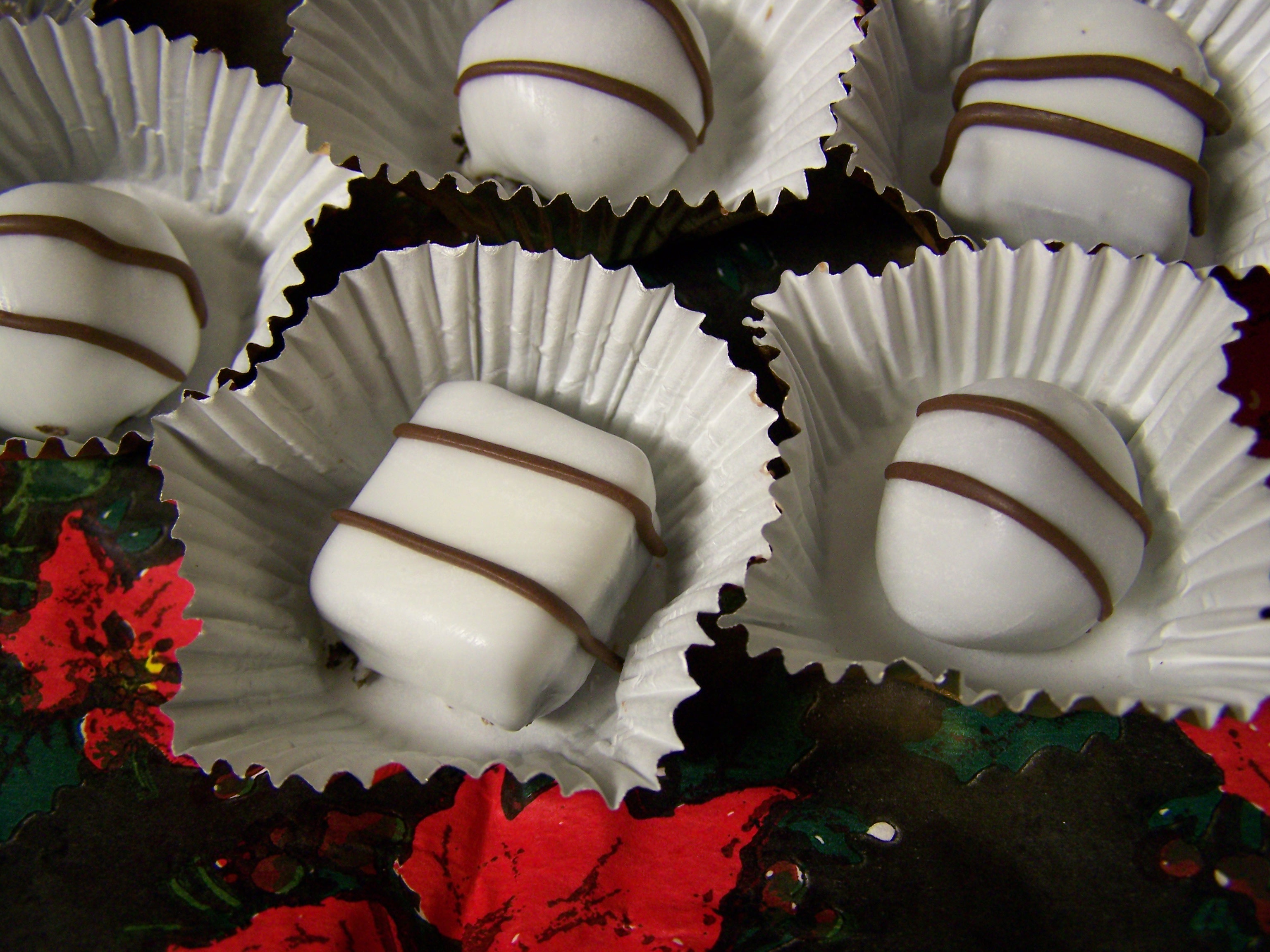 Peanut Butter / Chocolate Cookie Balls