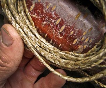 Making survival cord from nettles
