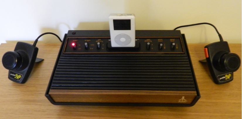 Ipod Atari 2600 Docking station