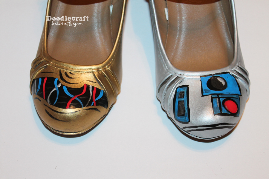 Star Wars painted heels shoes diy c3po and r2d2 droids gold and silver rub 'n buff easy geekery geek chic (9).JPG