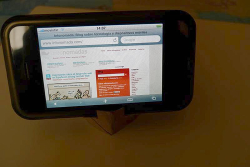 0$ Stand for Ipod