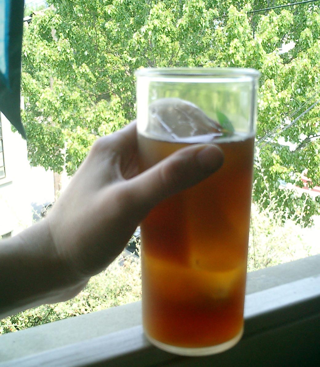 Southern-style Sweet Tea for Summertime