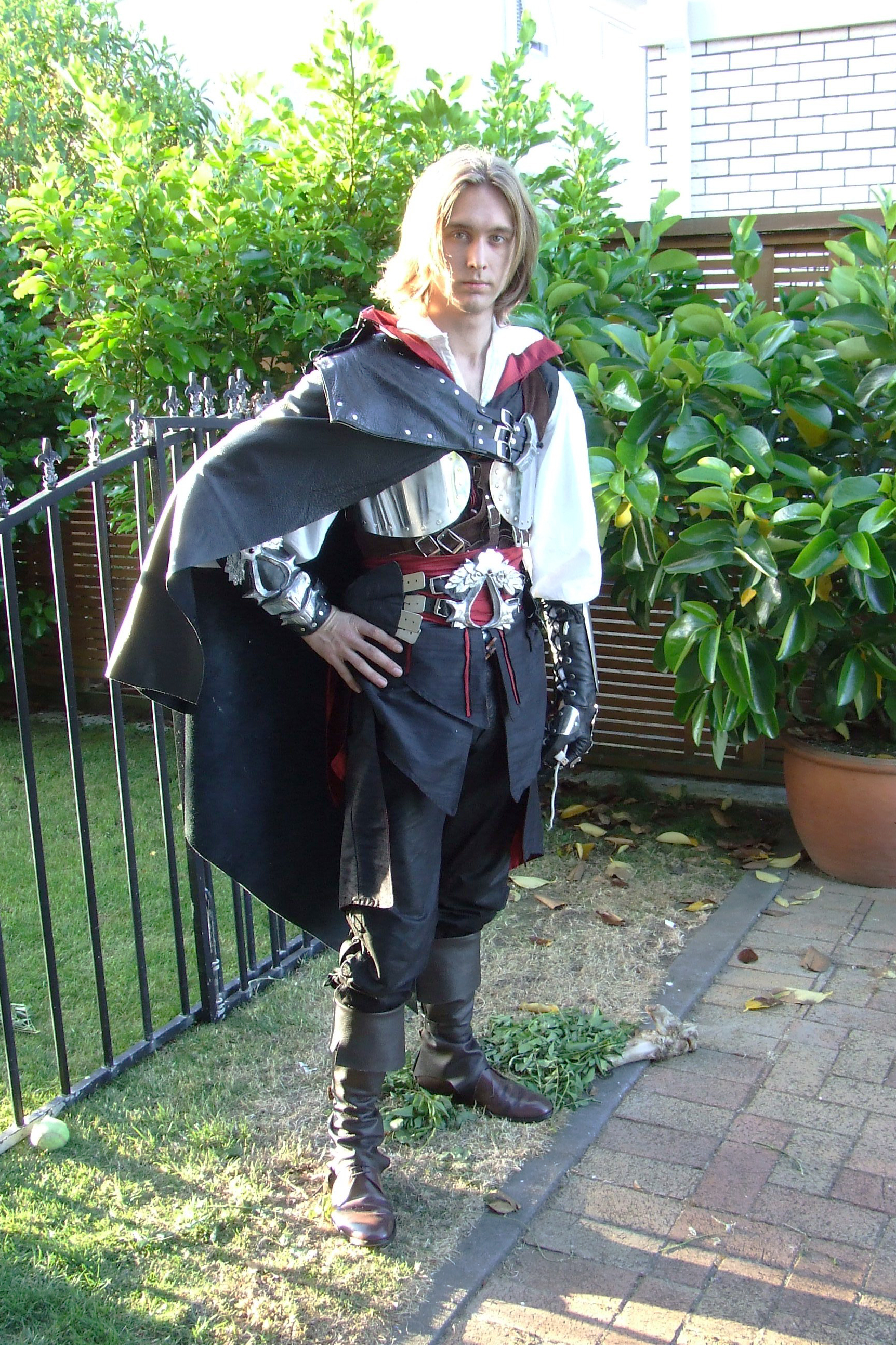 Assassins Creed Black Edition Cosplay