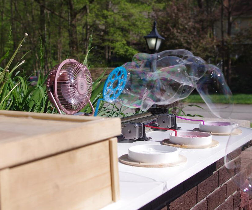 Arduino Powered Three Arm Bubble Machine