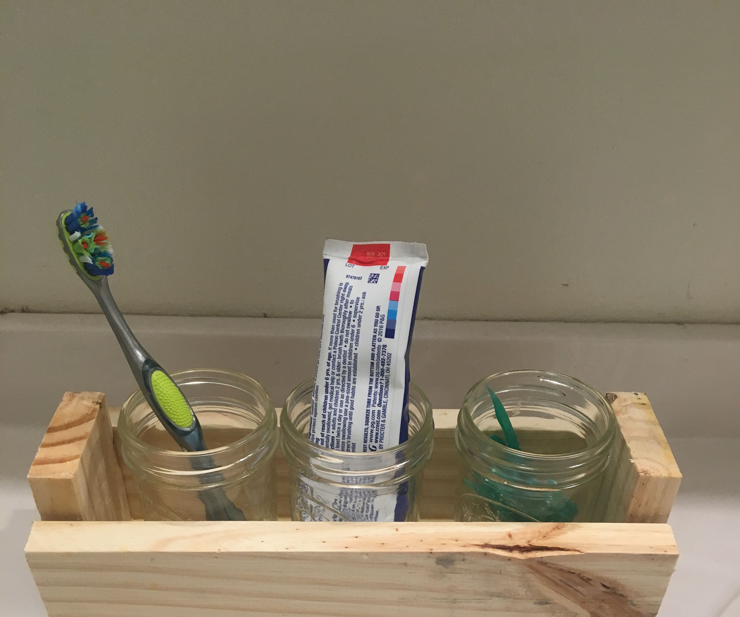 Mason Jar Bathroom Organizer