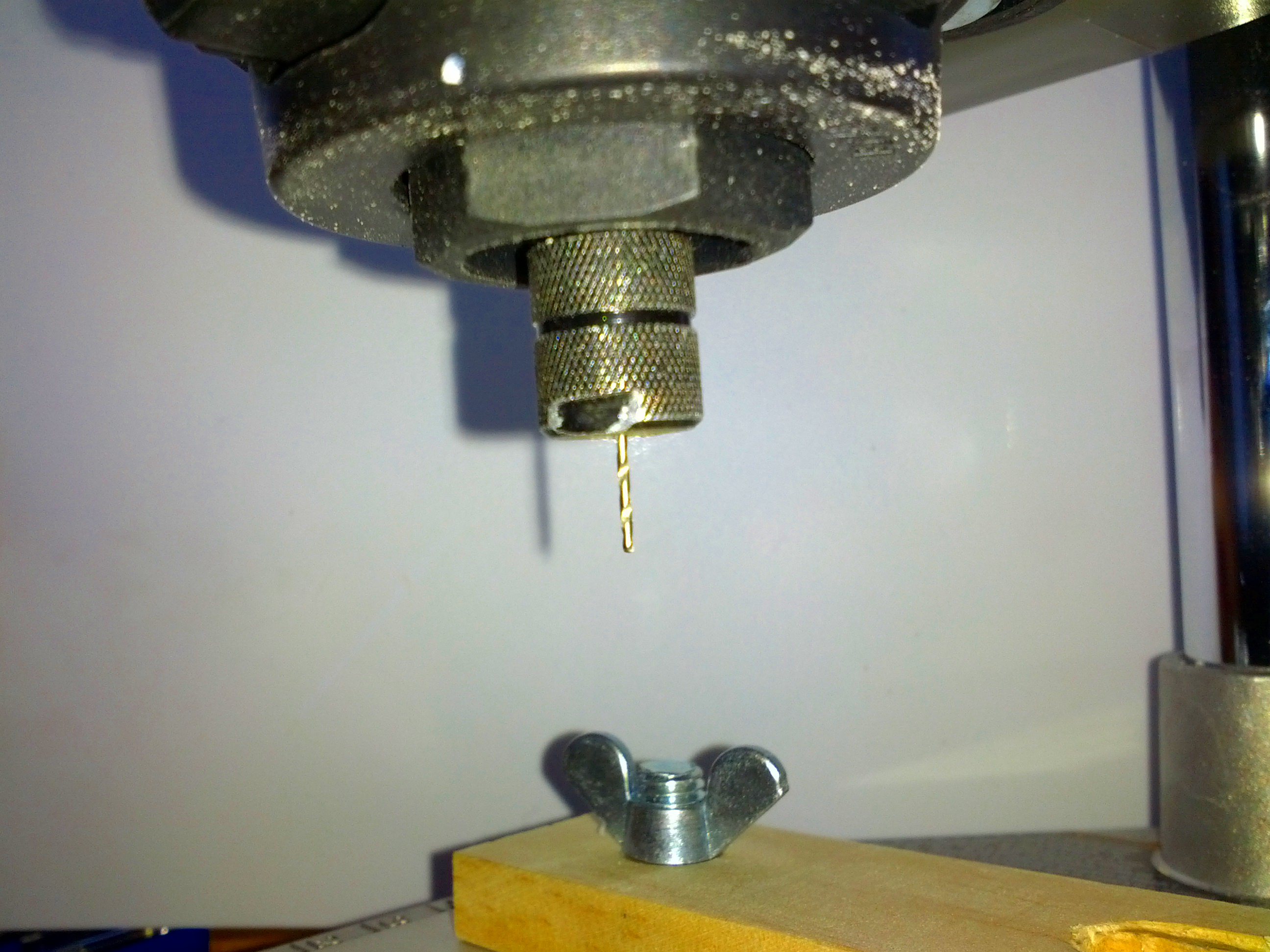 Fitting Tiny Bits in Drill Collet