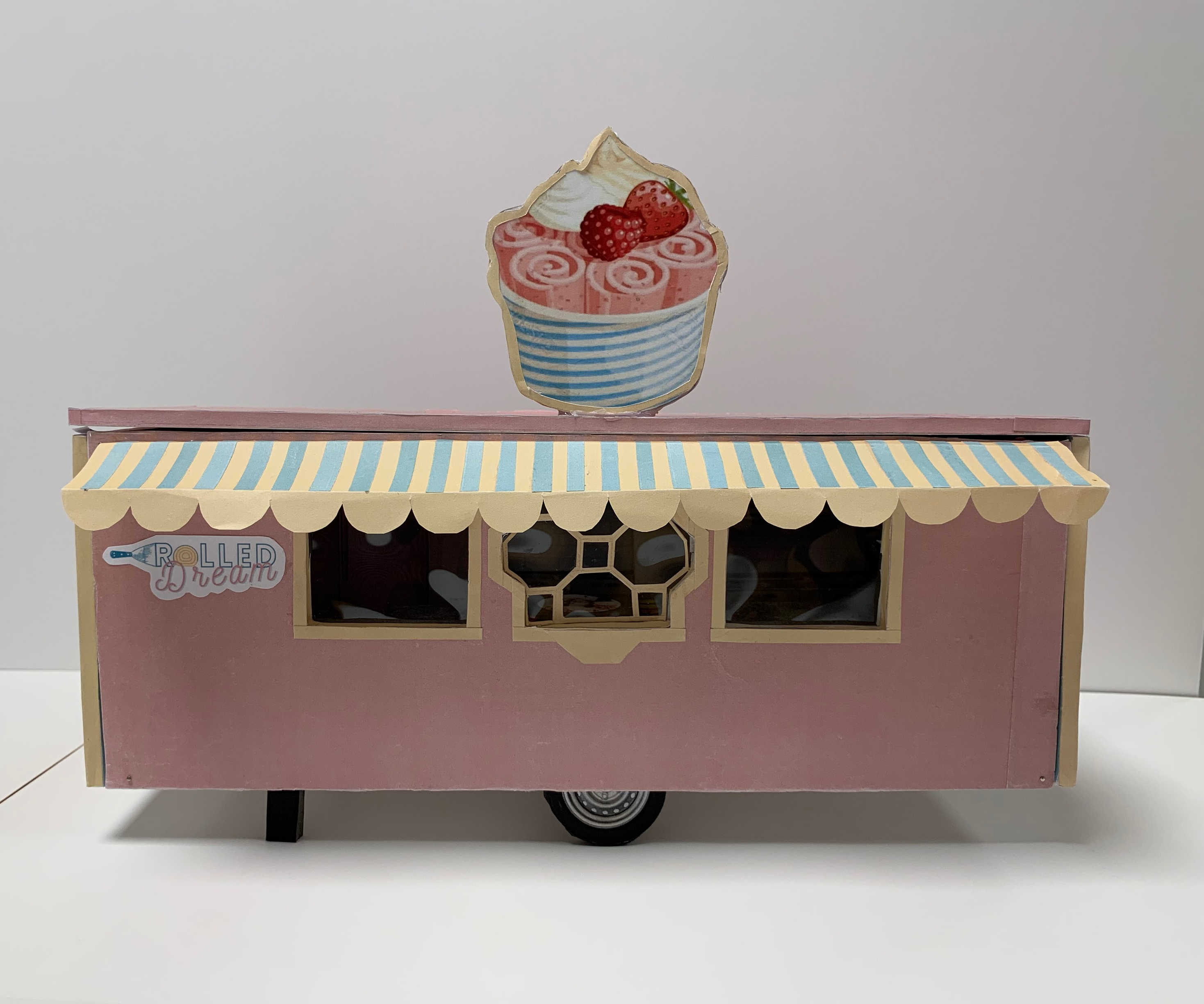 Foodtrailer/foodtruck Prototype