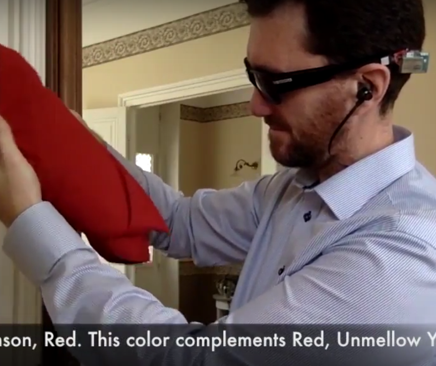 Smart glasses to help the blind, with Pivothead LiveModPro and Intel Edison