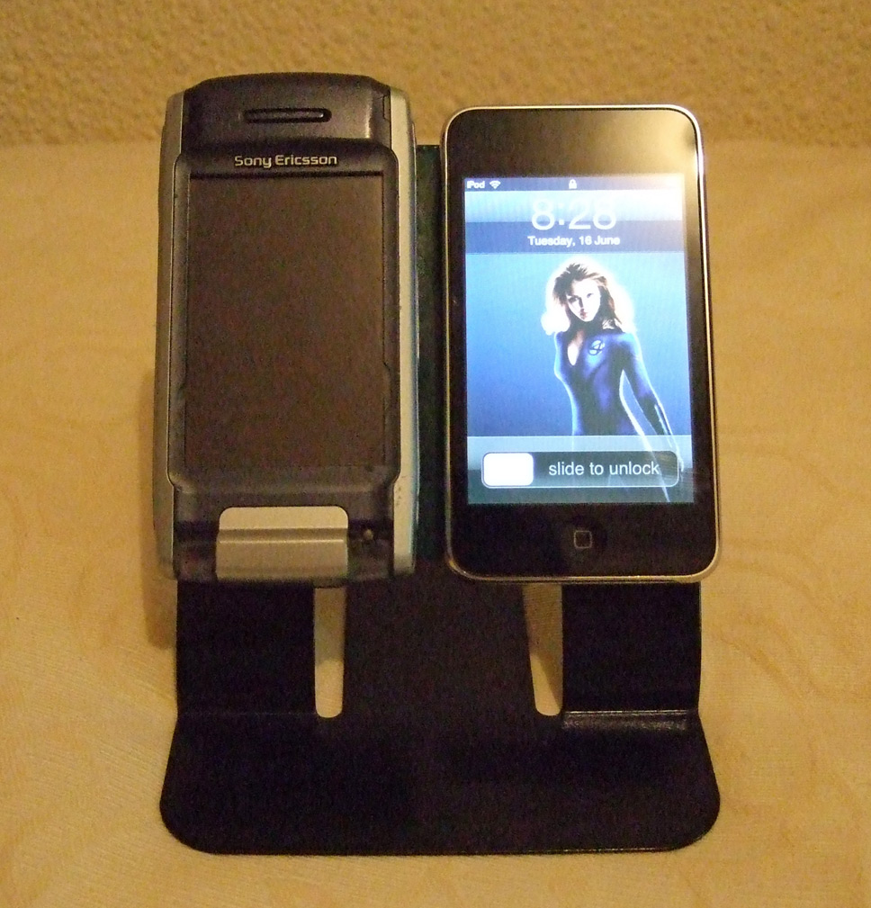 Non-slip iPod/phone stand