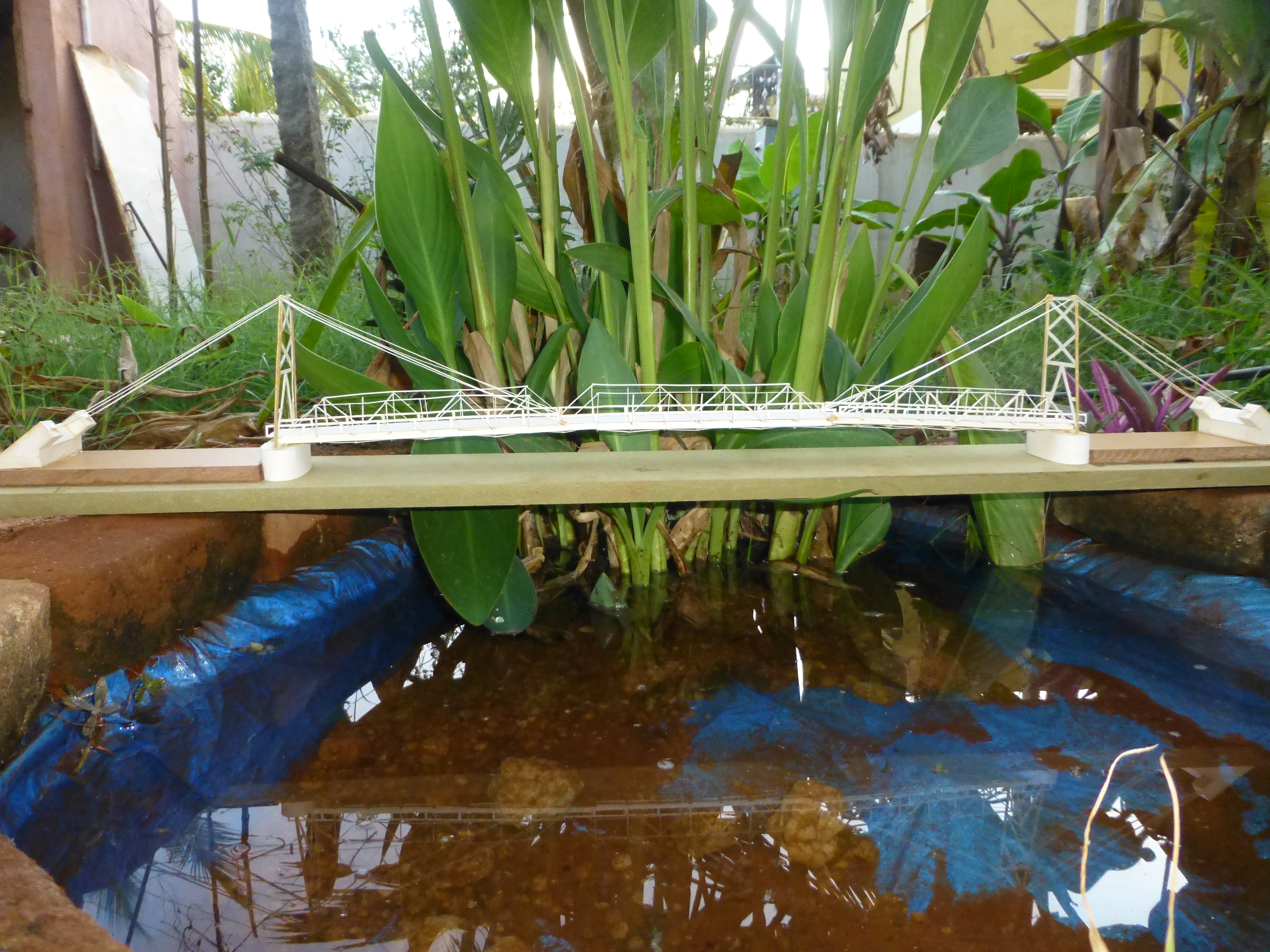 The Bridge on the River Phairuang : a Model Built With Paper