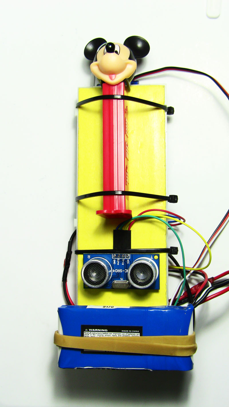 PEZ Robo Dispenser Using Arduino