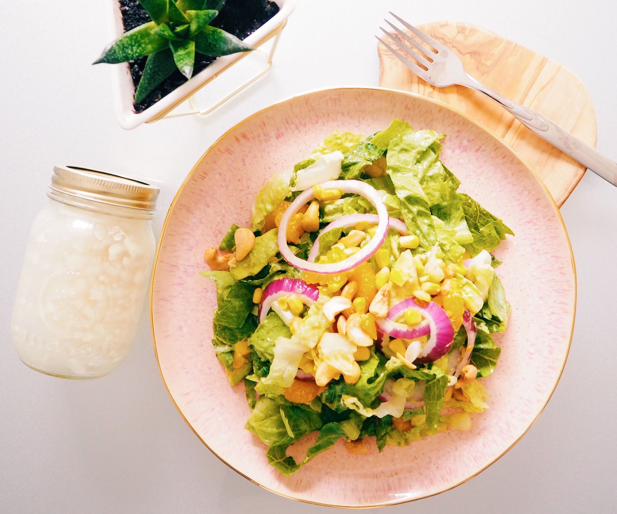 RECIPE | MANDARIN AVOCADO SALAD 2.0 WITH LEMON ONION DRESSING