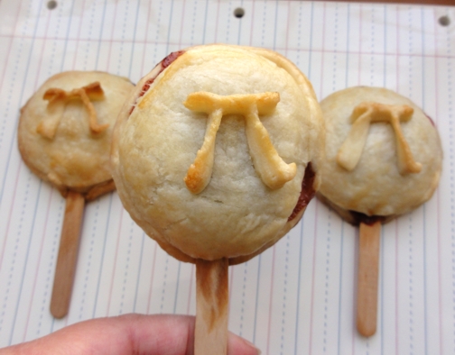 Strawberry + Nutella Pi(e)s on a stick