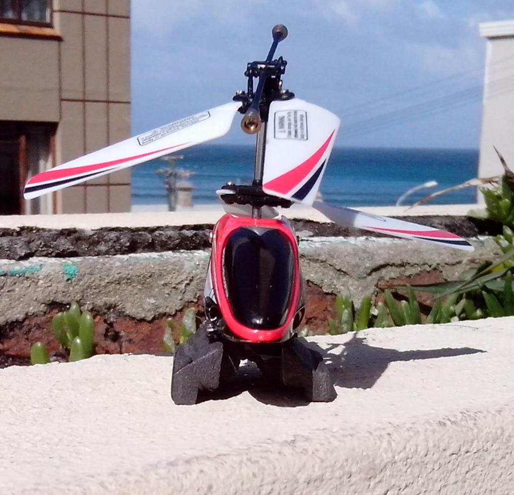 Quick and dirty Mini R/C Helicopter landing skids fix